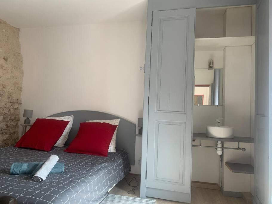 Holiday home Palais Pepinlebref Chateaux De La Loire Tours - 3 Etoiles *